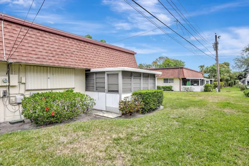 Picture of 1996 NE 33Rd St 4, Lighthouse Point FL 33064