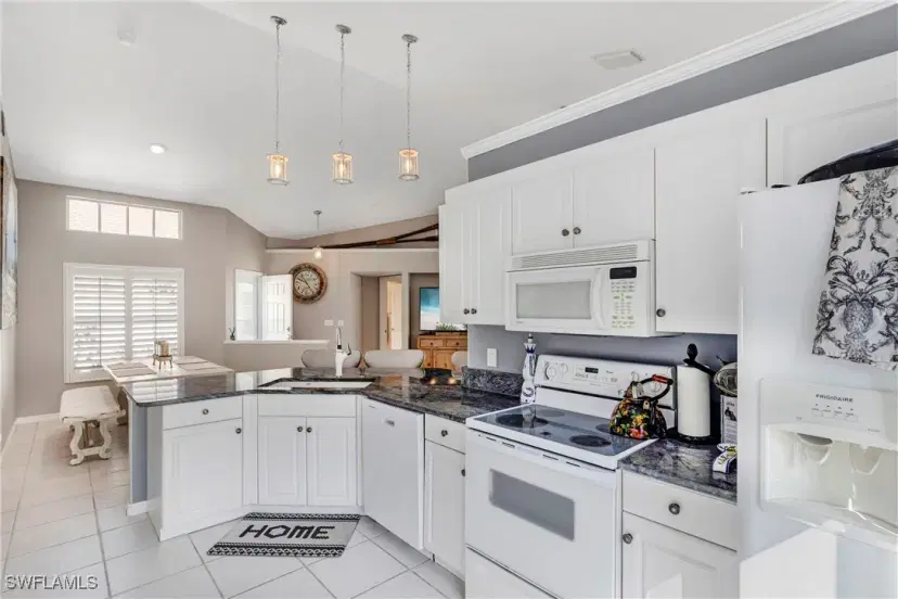 Picture of 1063 Silverstrand Dr, Naples FL 34110