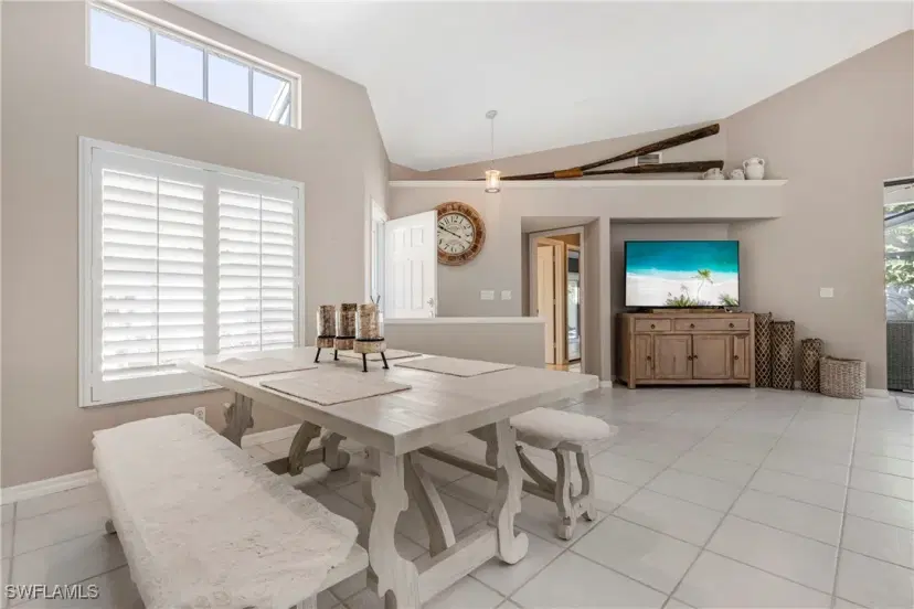 Picture of 1063 Silverstrand Dr, Naples FL 34110
