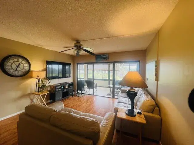 Picture of 9300 SW 8Th Street 421, Boca Raton FL 33428
