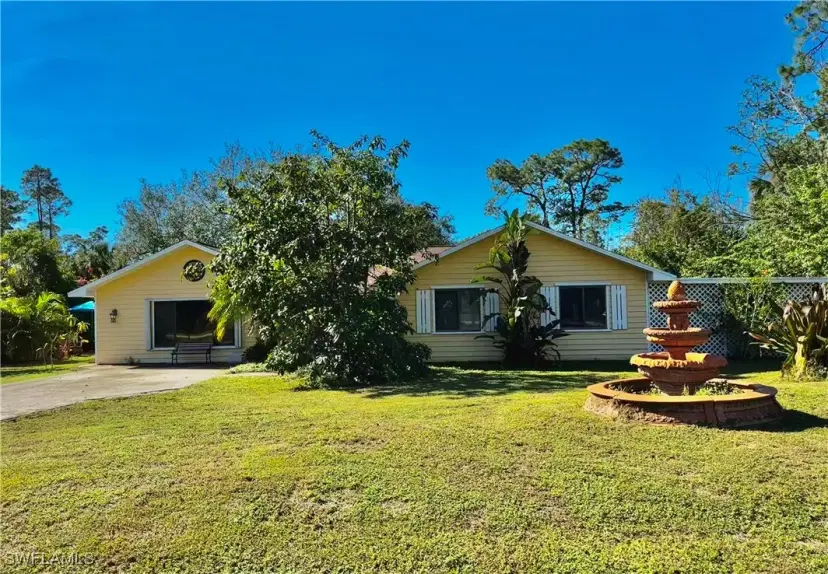 Picture of 413 Richmond Ave N, Lehigh Acres FL 33972
