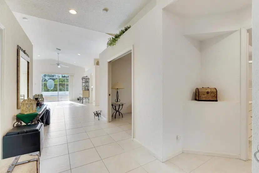 Picture of 8218 Palm Gate Drive, Boynton Beach FL 33436