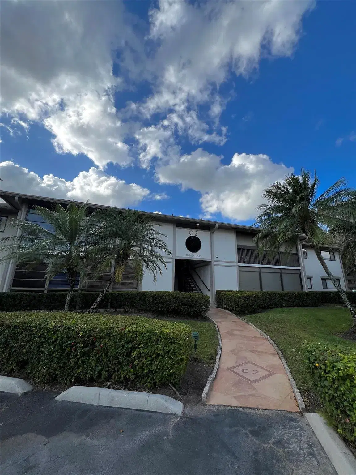 Picture of 10561 E Clairmont Cir 105, Fort Lauderdale, FL 33321