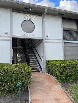 Picture of 10561 E Clairmont Cir 105, Fort Lauderdale, FL 33321