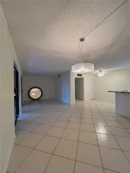 Picture of 10561 E Clairmont Cir 105, Fort Lauderdale, FL 33321