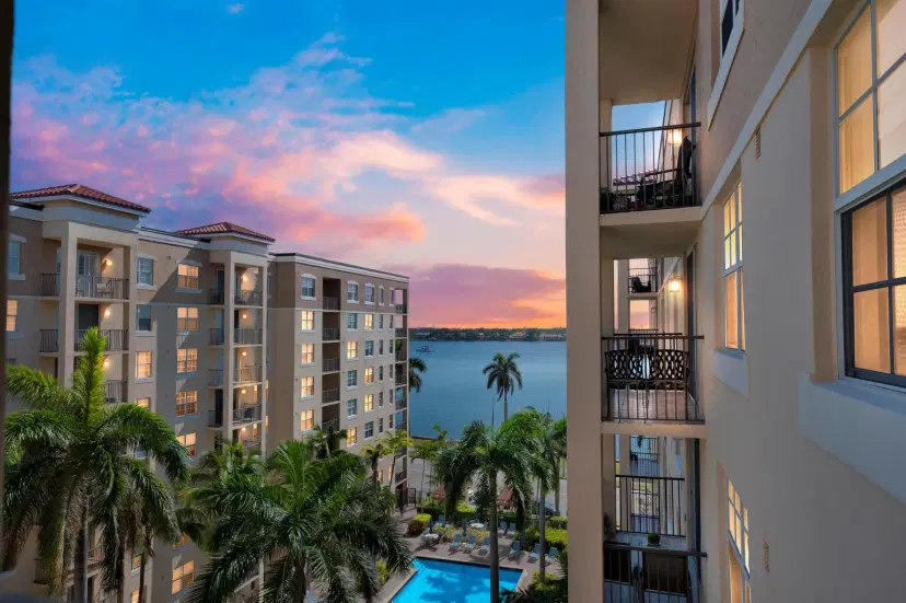Picture of 1801 N Flagler Drive 809, West Palm Beach FL 33407