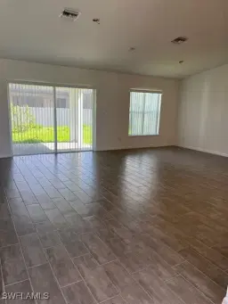 Picture of 119 NW 9Th St, Cape Coral, FL 33993