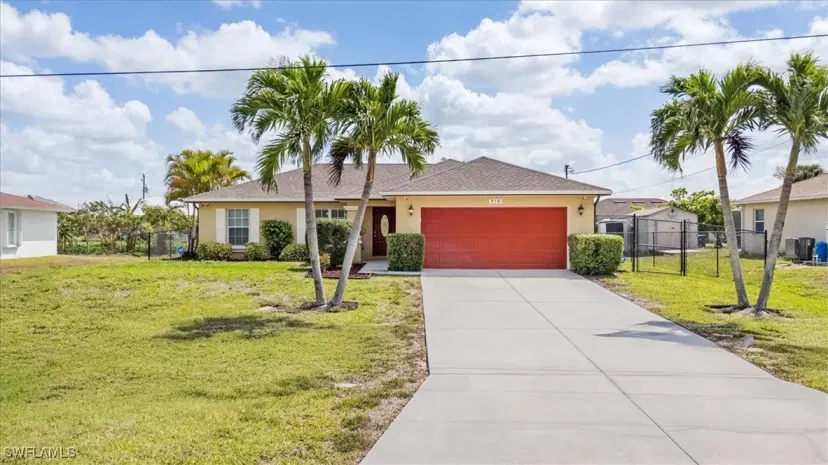 Picture of 910 Allman Ave, Lehigh Acres FL 33971