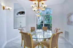 Picture of 2529 Eagle Run Cir, Weston, FL 33327