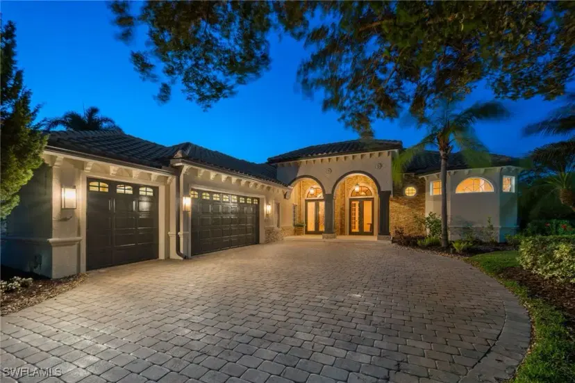 Picture of 4000 Treadwater Ct, Naples FL 34109
