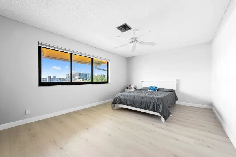 Picture of 3240 NE 11Th St 202, Pompano Beach FL 33062
