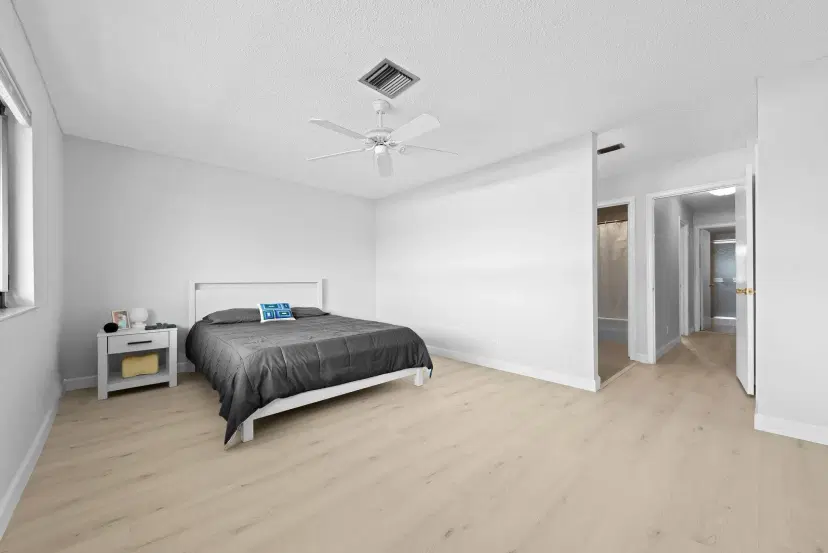Picture of 3240 NE 11Th St 202, Pompano Beach FL 33062