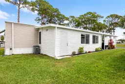Picture of 14010 Kingston Bay, Boynton Beach, FL 33436
