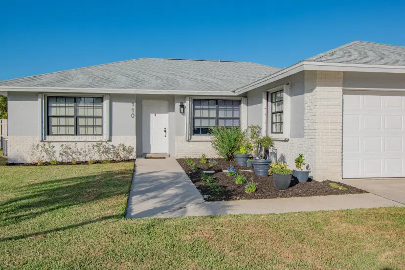 Picture of 110 Stillwater Circle, Jupiter FL 33458