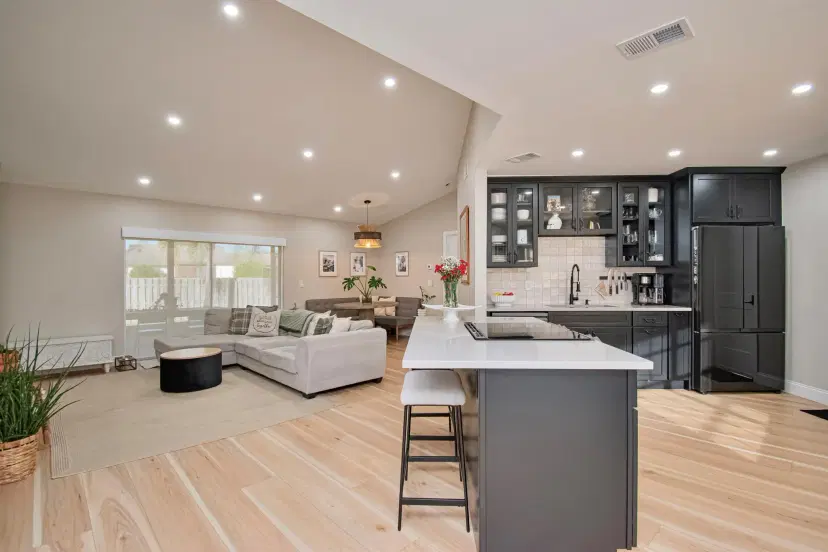 Picture of 110 Stillwater Circle, Jupiter FL 33458