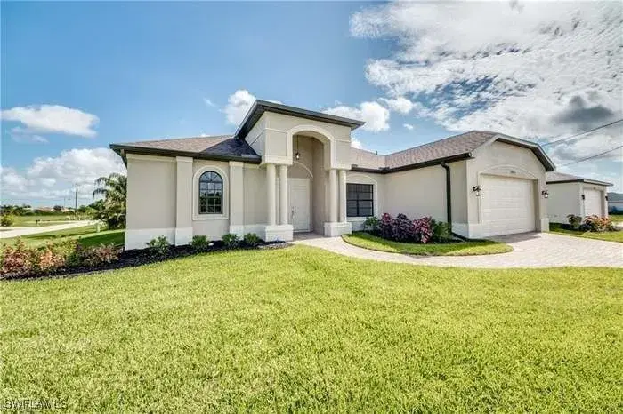 Picture of 1425 NW 10Th Ter, Cape Coral, FL 33993