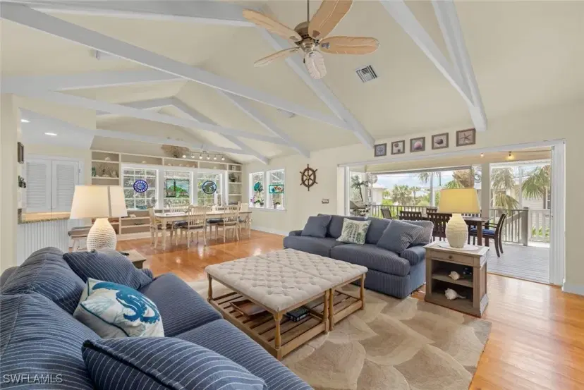 Picture of 330 E Gulf Dr, Sanibel FL 33957