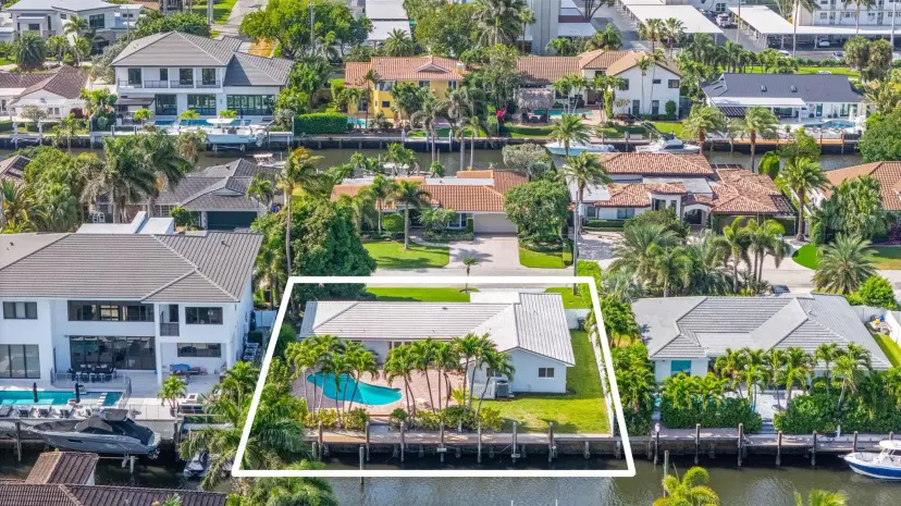 Picture of 925 Cypress Drive, Delray Beach FL 33483