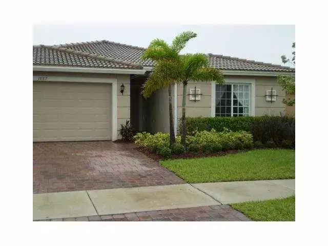 Picture of 1887 SW Newport Isles Boulevard, Port St Lucie FL 34953