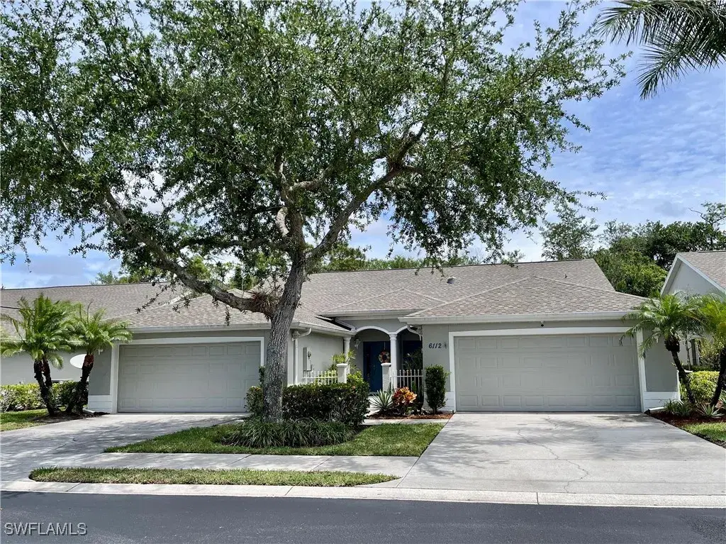 Picture of 6112 Mandalay Cir 67, Naples, FL 34112