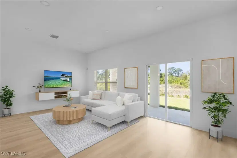 Picture of 642 Stanley Ave, Lehigh Acres FL 33974