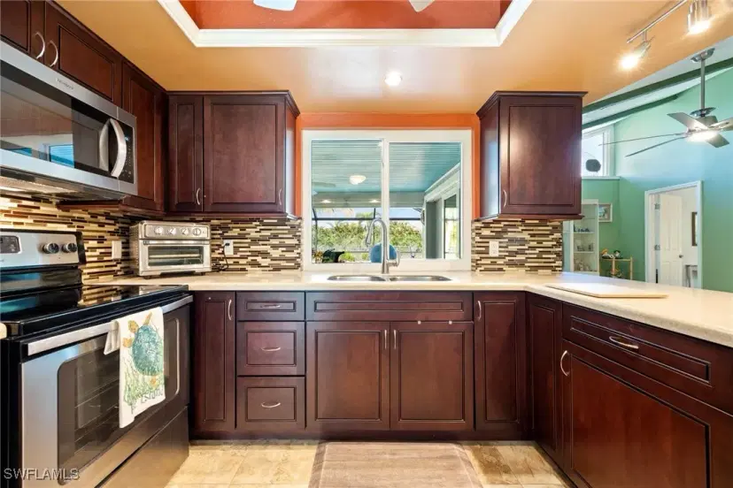 Picture of 11571 Oakland Dr, Bokeelia FL 33922