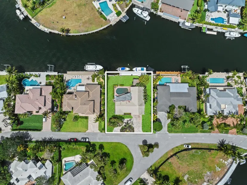 Picture of 3 Sabal Island Dr, Ocean Ridge FL 33435