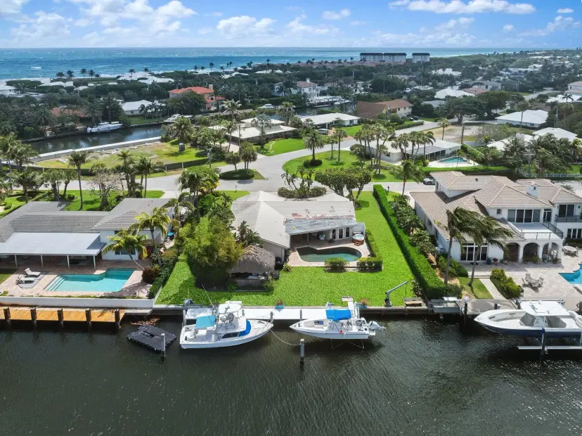 Picture of 3 Sabal Island Dr, Ocean Ridge FL 33435