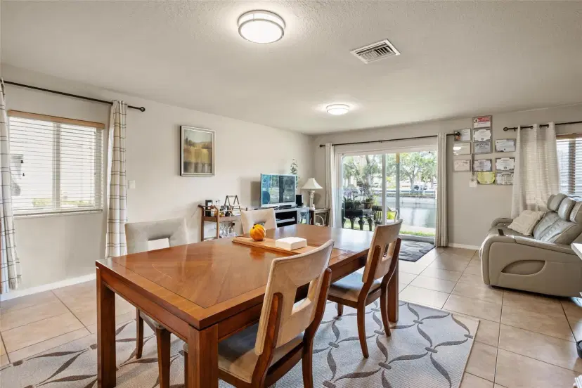 Picture of 5898 Abbey Rd 5898, Tamarac FL 33321