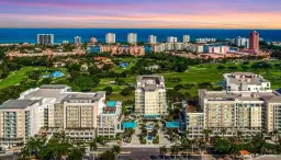 Picture of 220 SE Mizner Boulevard 506, Boca Raton, FL 33432