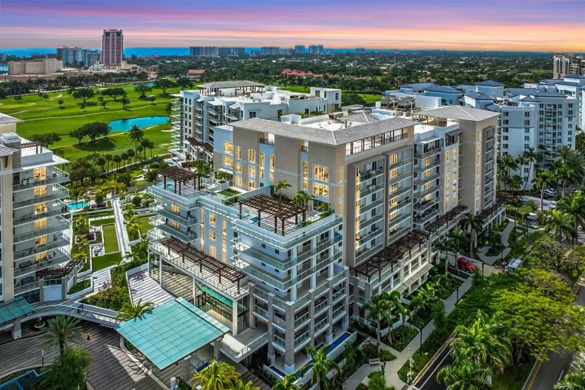 Picture of 220 SE Mizner Boulevard 506, Boca Raton FL 33432