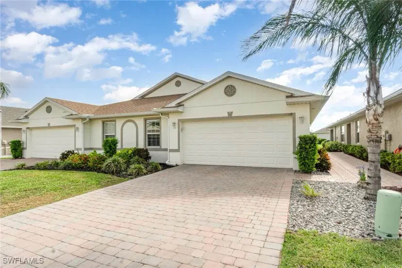 Picture of 20018 Fiddlewood Ave, North Fort Myers FL 33917