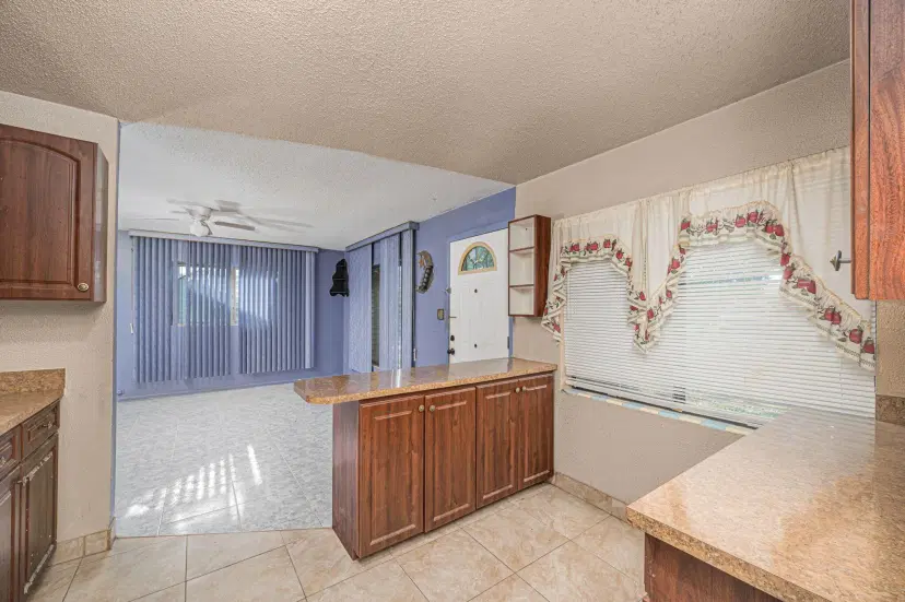 Picture of 2008 Avenue N, Fort Pierce FL 34950