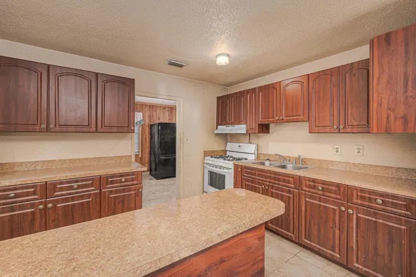 Picture of 2008 Avenue N, Fort Pierce FL 34950