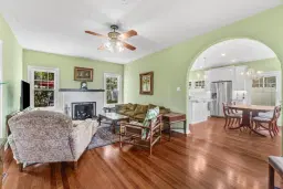 Picture of 924 Almeria Road, West Palm Beach, FL 33405
