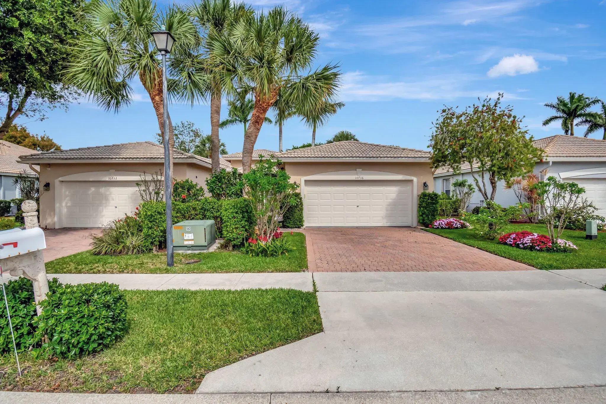 Picture of 10736 Royal Caribbean Circle, Boynton Beach, FL 33437