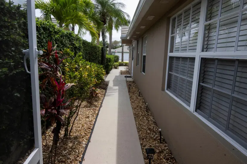 Picture of 1531 NW Amherst Drive B, Port St Lucie FL 34986