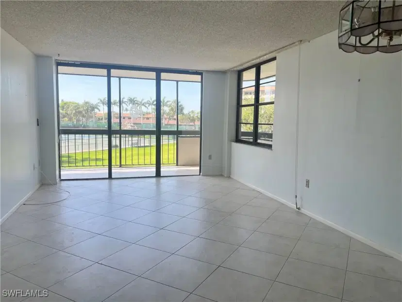 Picture of 601 Seaview Ct C201, Marco Island FL 34145