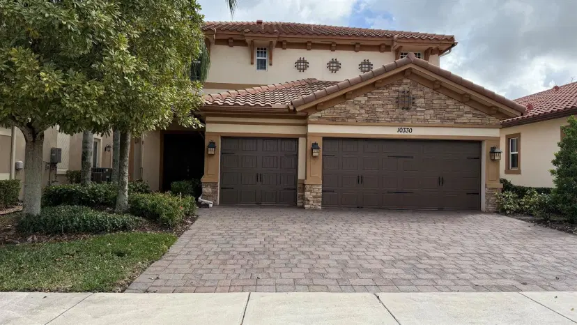 Picture of 10330 Lake Vista Court, Parkland FL 33076