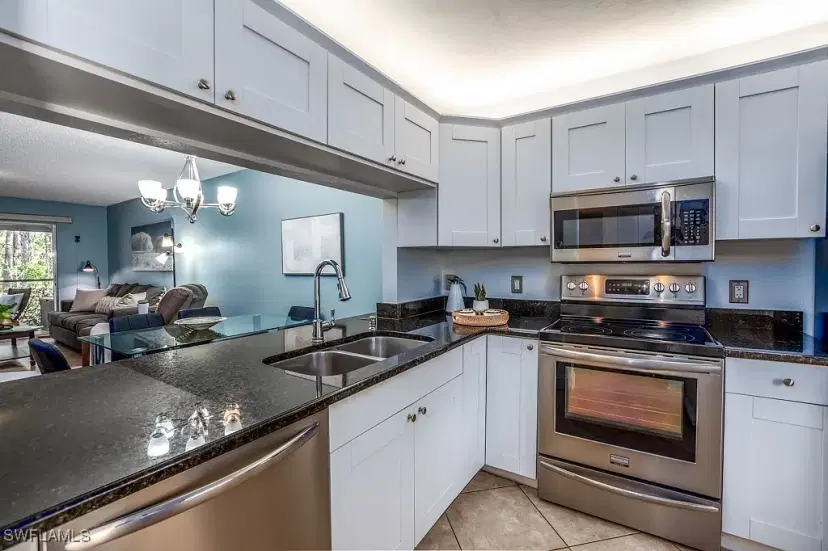 Picture of 1702 Kings Lake Blvd 103, Naples FL 34112