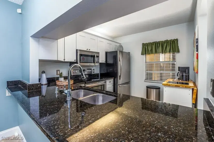 Picture of 1702 Kings Lake Blvd 103, Naples FL 34112