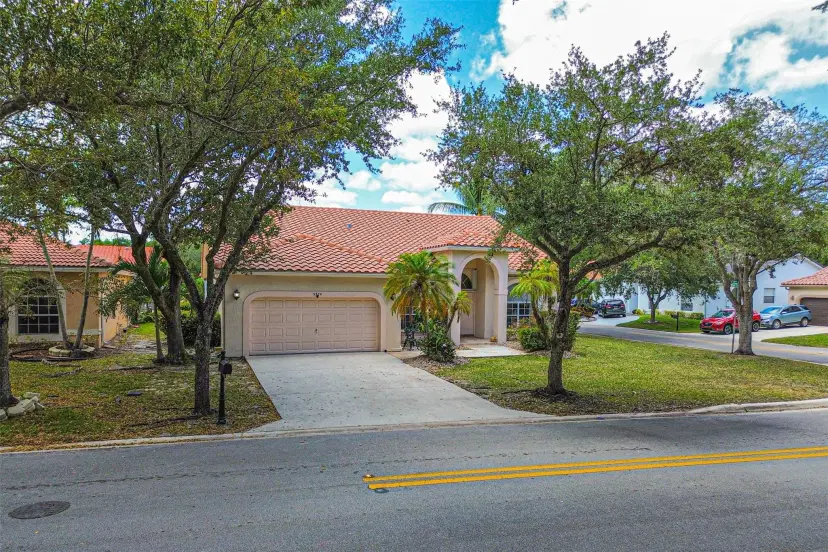 Picture of 5374 NW 57Th Ave, Coral Springs FL 33067