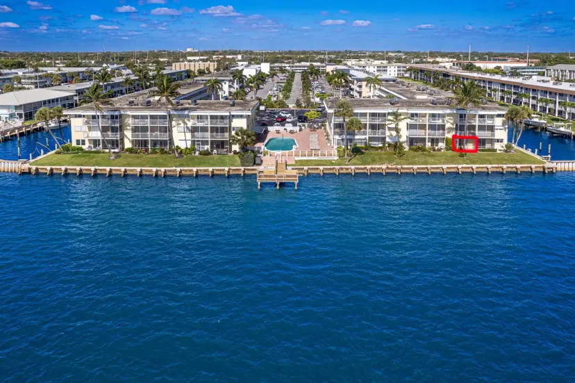 Picture of 101 Doolen Court 105, North Palm Beach FL 33408