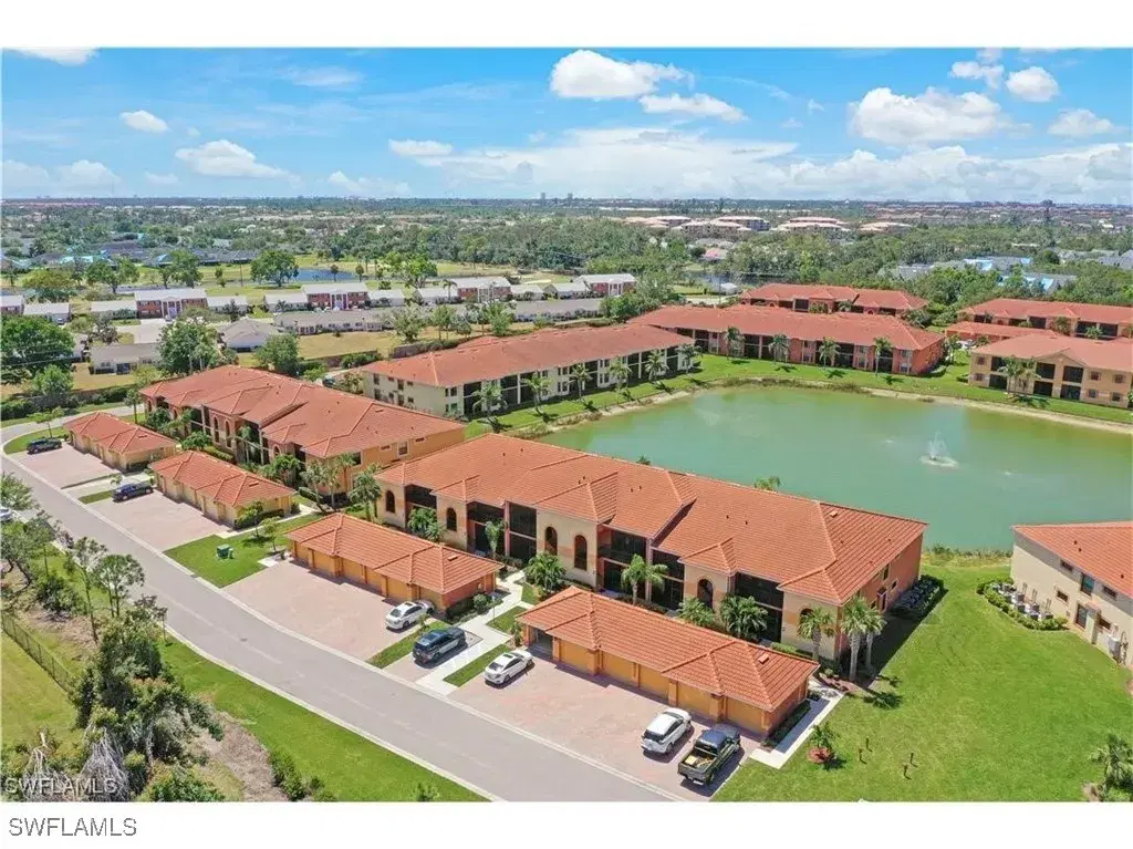 Picture of 13730 Julias Way 726, Fort Myers, FL 33919