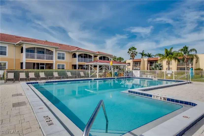Picture of 12491 Mcgregor Blvd 21, Fort Myers FL 33919