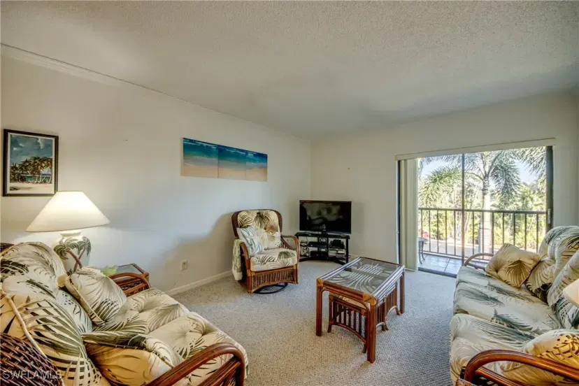Picture of 12491 Mcgregor Blvd 21, Fort Myers FL 33919