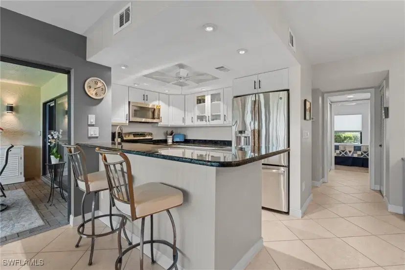Picture of 14770 Eagle Ridge Dr 112, Fort Myers FL 33912
