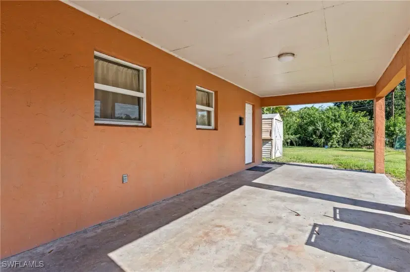 Picture of 702 Breezewood Dr, Immokalee FL 34142