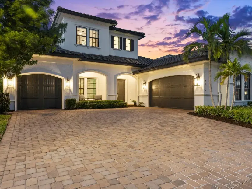 Picture of 9015 Parkland Bay Drive, Parkland FL 33076