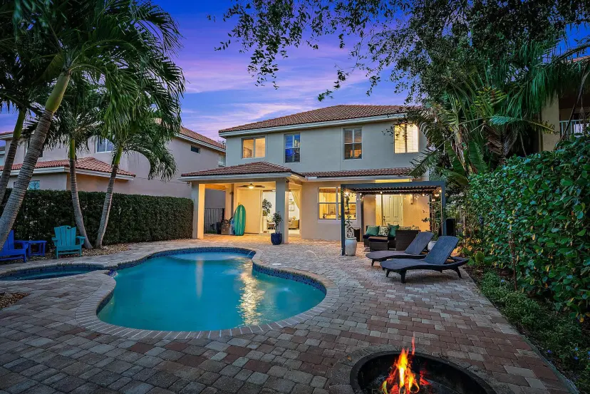 Picture of 6000 SE Crooked Oak Avenue, Hobe Sound FL 33455